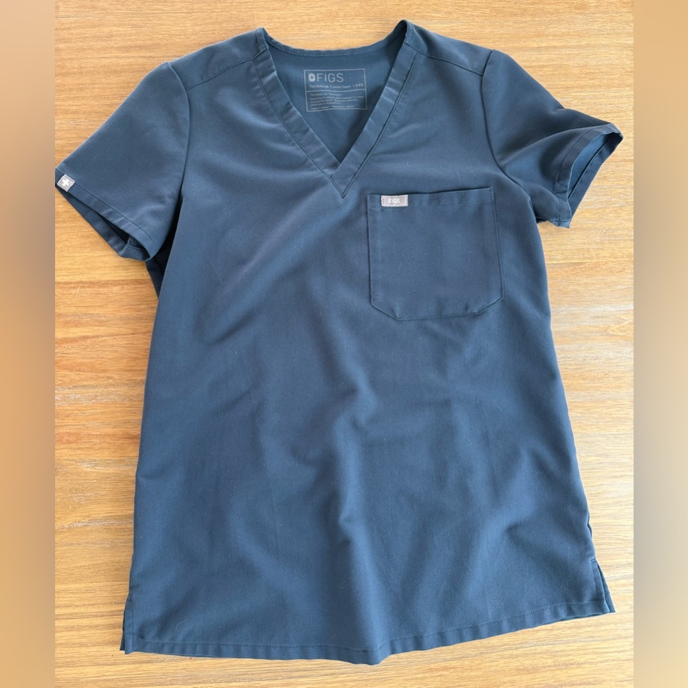 Figs Catarina One-Pocket Scrub Top